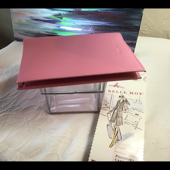 🛍️NWOT Leather “In Honor of Breast Cancer Awareness” Pass Port Wallet Case… - Picture 9 of 11
